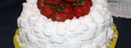 торт корзина с клубникой. Шаг 12