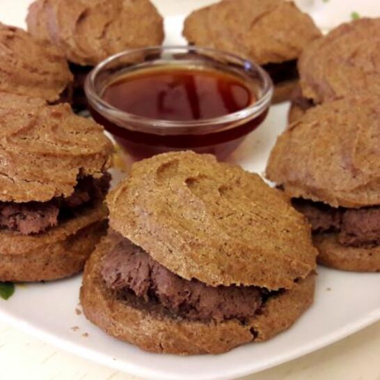 Рецепт гречневых профитролей с паштетом из дичи