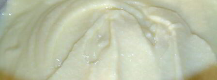 эклеры с заварным творожным кремом и клубникой. Шаг 7