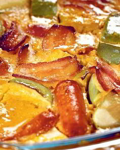 Запеканка с сосисками и яблоками