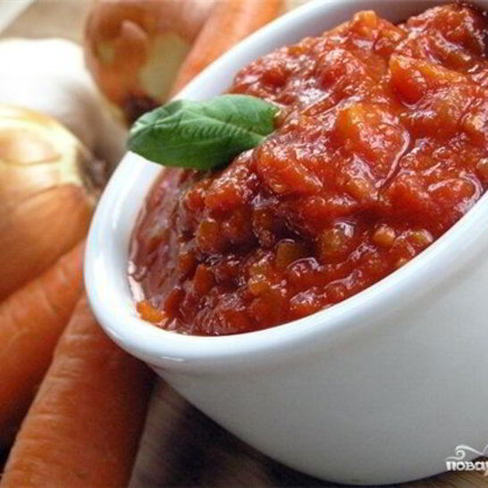 Рецепт аджики с яблоками на зиму