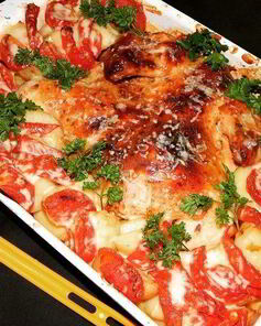 Курица в аджике с овощами