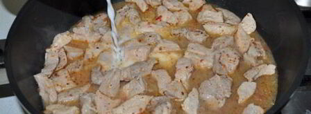 свинина, тушенная с аджикой. Шаг 6