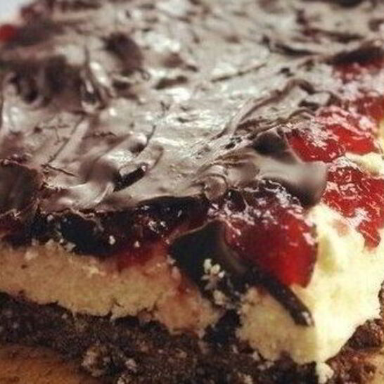 Рецепт чизкейка с ягодным джемом без выпекания