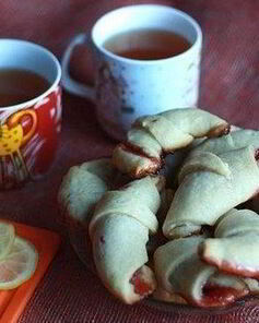 Сладкие рулетики с джемом