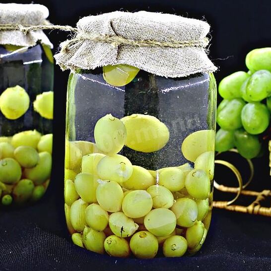 Рецепт компота из зеленого винограда