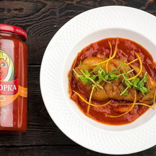 Рецепт пряной утиной грудки, тушеной в лечо