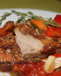 Утиная грудка, тушеная в лечо