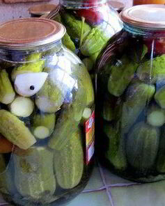 Огурцы маринованные