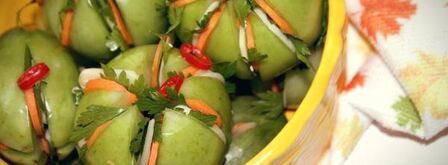 зеленые острые маринованные помидоры. Шаг 5