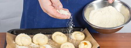 булочки с повидлом. Шаг 10