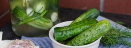 быстрые малосольные огурцы в банке. Шаг 7