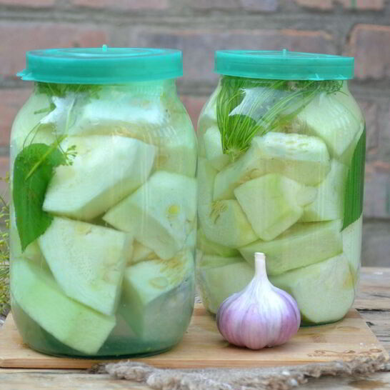 Рецепт малосольных кабачков