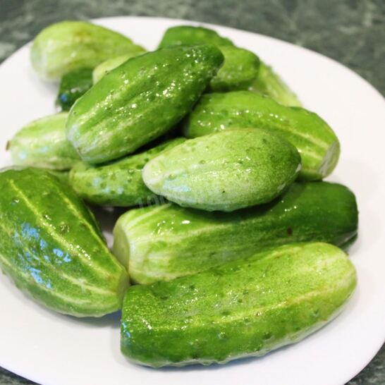 Рецепт малосольных огурчиков на минералке