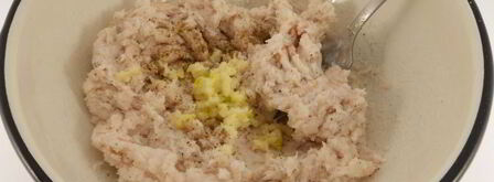 сало, перекрученное с чесноком. Шаг 4