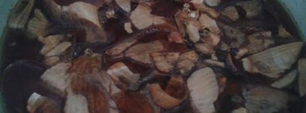 сало в луковой шелухе. Шаг 4