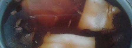 сало в луковой шелухе. Шаг 5