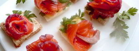 семга малосольная с черной смородиной. Шаг 7