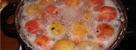 варенье целыми яблоками. Шаг 4