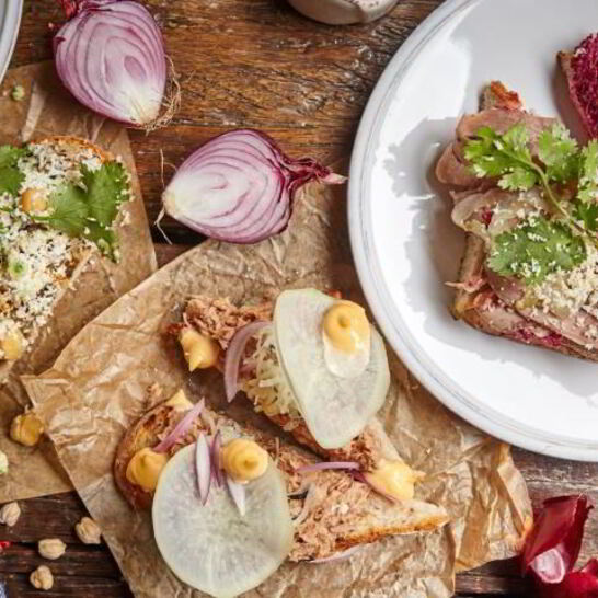 Рецепт брускетты с тунцом