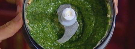 горячий бутерброд с моцареллой, шпинатом и соусом песто. Шаг 5