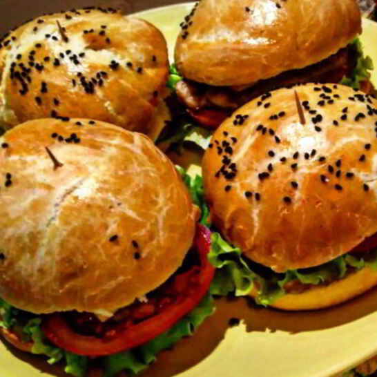 Рецепт домашних бургеров дон бекон с куриными рублеными котлетами