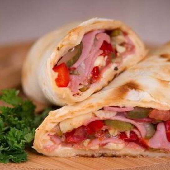 Рецепт буррито по-мексикански с сыром и ветчиной