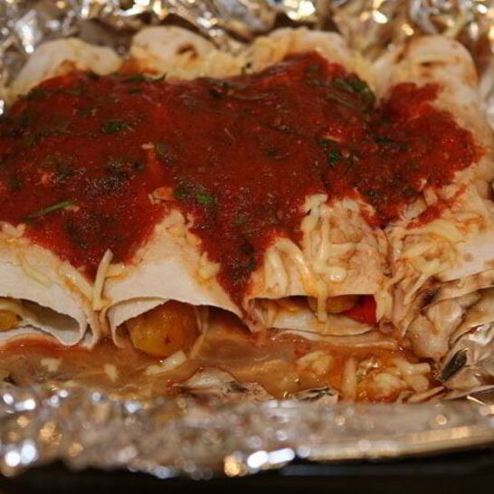 Рецепт буррито с индейкой, помидорами и сыром