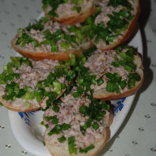 Рецепт бутербродов с печенью трески