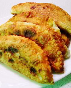 Чебуреки из заварного теста с добавлением водки