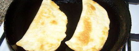 чебуреки на заварном тесте. Шаг 5