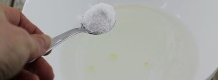 тесто для чебуреков на воде. Шаг 4