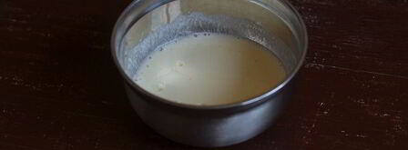 тесто на кефире для чебуреков. Шаг 4