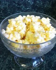 Домашний сыр с чесноком