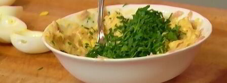 фаршированные яйца мимоза. Шаг 6