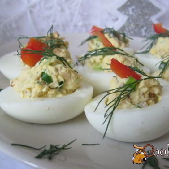 Рецепт фаршированных яиц с беконом
