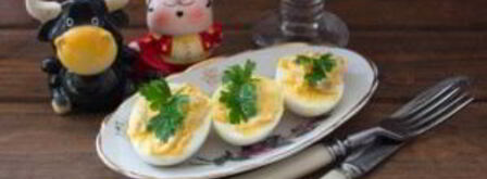 яйца, фаршированные сельдью. Шаг 7