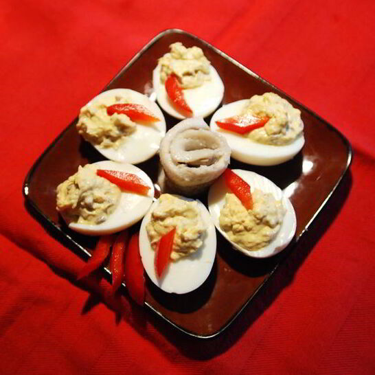 Рецепт яиц, фаршированных селедкой