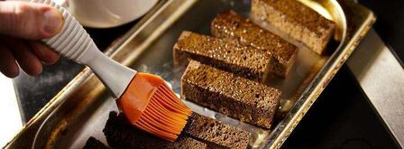 гренки чесночные. Шаг 3