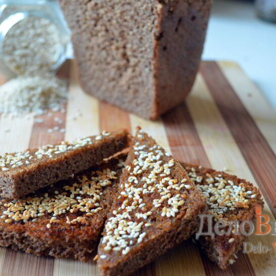 Рецепт гренков из черного хлеба с кунжутом