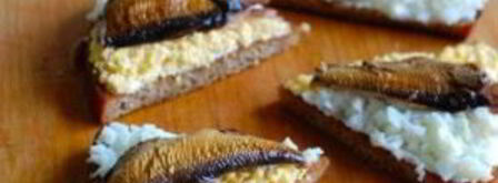 гренки из черного хлеба с яйцом. Шаг 6