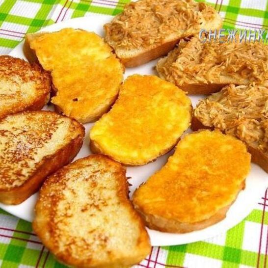 Рецепт гренков сахарных, сырных и запеченные с яблоками