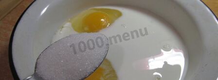 сладкие гренки с яйцом и молоком. Шаг 6