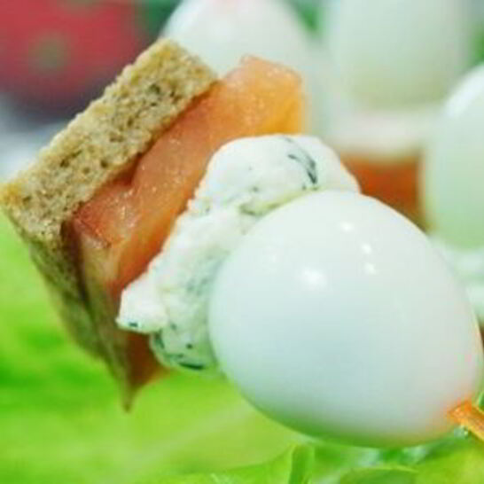 Рецепт канапе с перепелиными яйцами