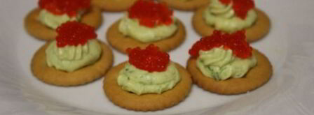 новогодние канапе на крекерах. Шаг 5