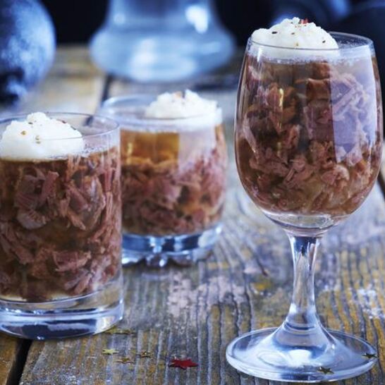 Рецепт холодца из говядины в бокалах