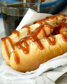 Домашний хот дог в дрожжевом тесте
