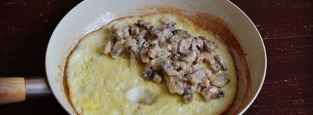 омлет с грибами. Шаг 8