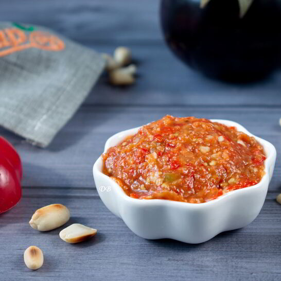 Рецепт баклажанно-перечного паштет с орехами