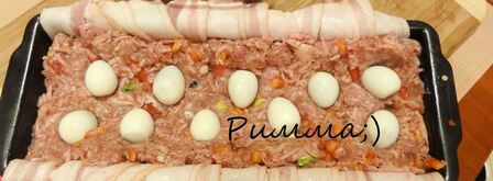 мясной паштет с вялеными томатами, перепелиными яйцами и фисташками. Шаг 10